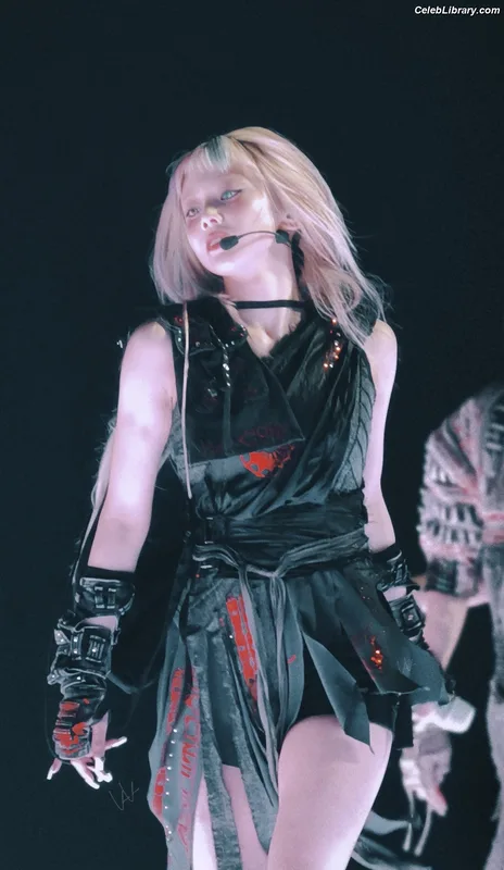 XG (Kpop) photo 15 of 3042