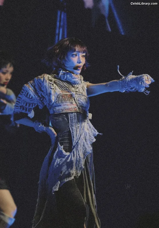 XG (Kpop) photo 2 of 3042