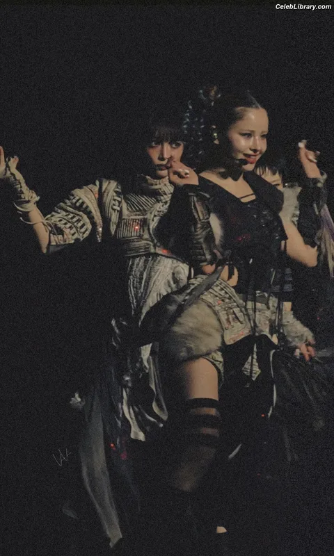 XG (Kpop) photo 6 of 3042