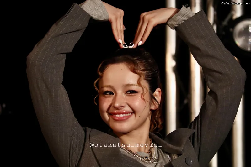 XG (Kpop) photo 6 of 3042