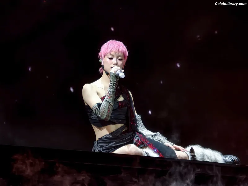 XG (Kpop) photo 18 of 3042