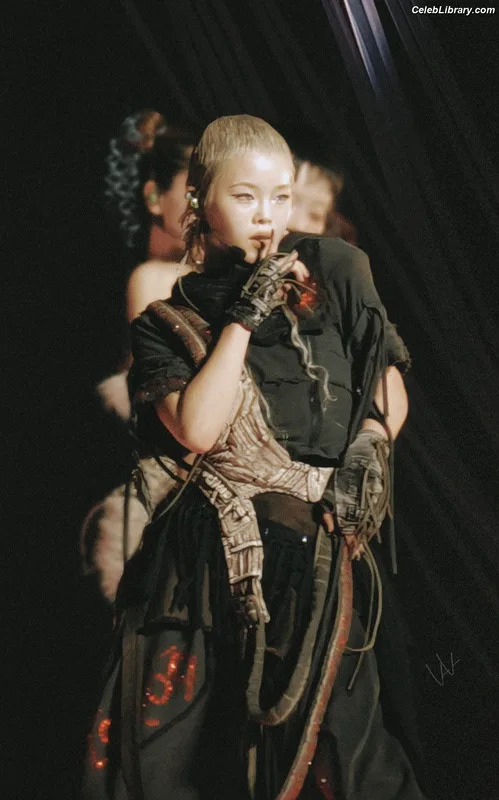 XG (Kpop) photo 17 of 3042
