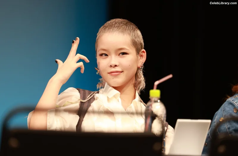 XG (Kpop) photo 17 of 3042