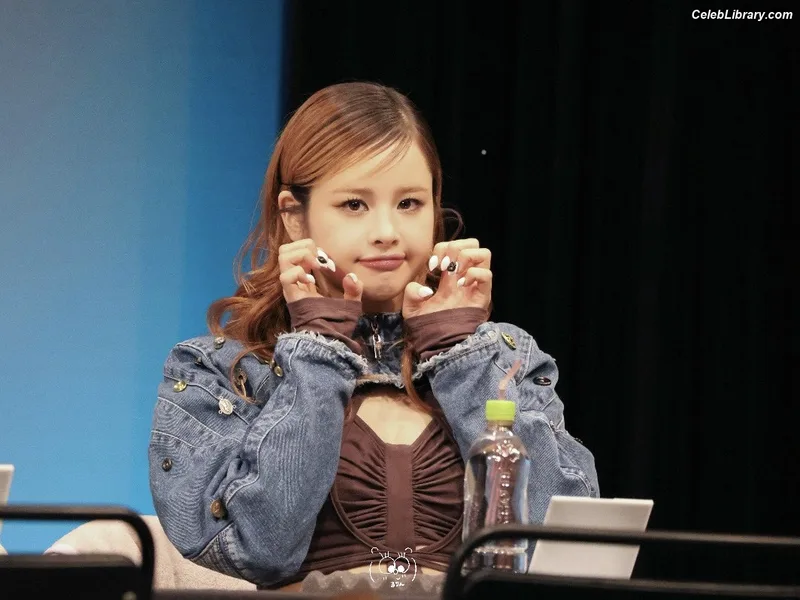 XG (Kpop) photo 12 of 3042
