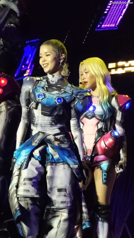 XG (Kpop) photo 24 of 3042