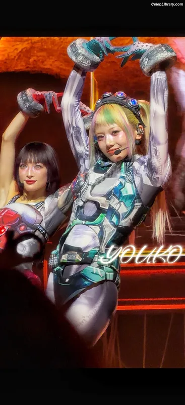 XG (Kpop) photo 15 of 3042