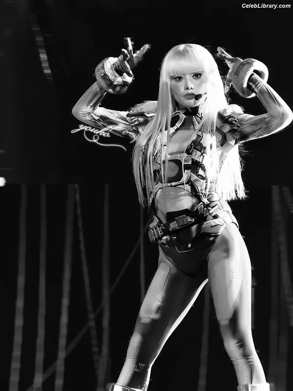 XG (Kpop) photo 16 of 3042