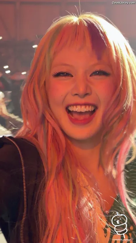 XG (Kpop) photo 13 of 3042