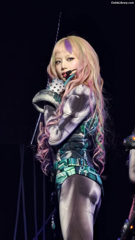 XG (Kpop) photo 15 of 3042