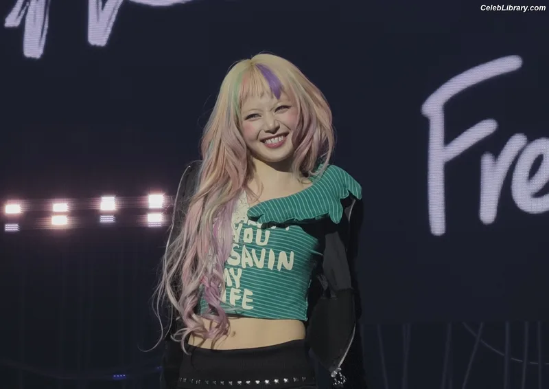 XG (Kpop) photo 24 of 3042