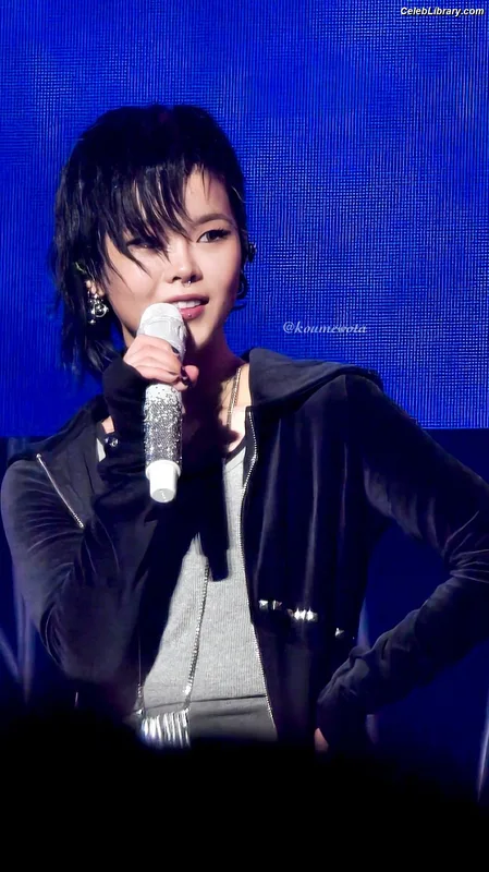XG (Kpop) photo 8 of 3042