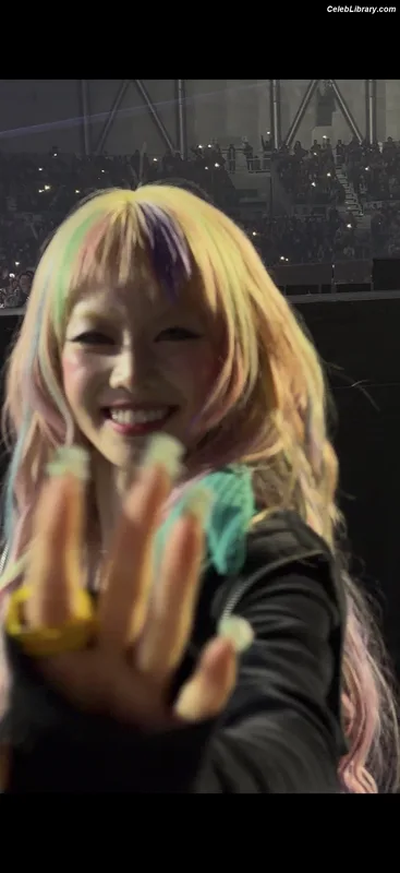 XG (Kpop) photo 16 of 3042