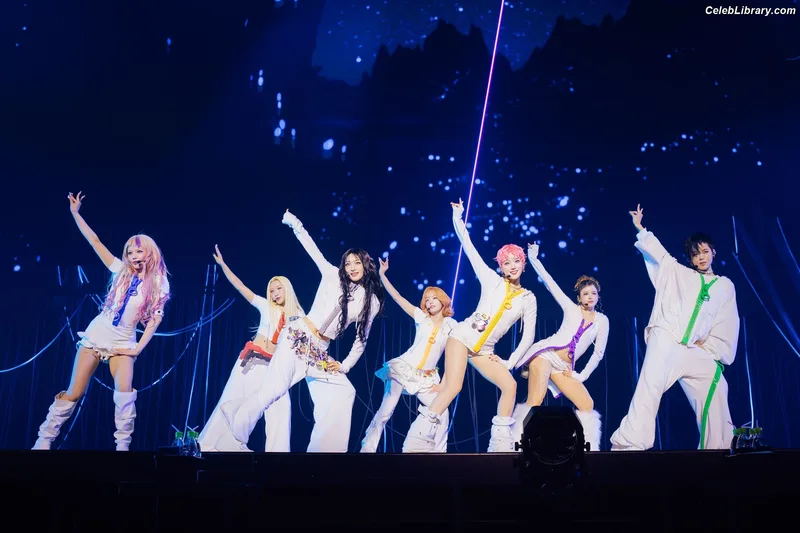 XG (Kpop) photo 23 of 3042