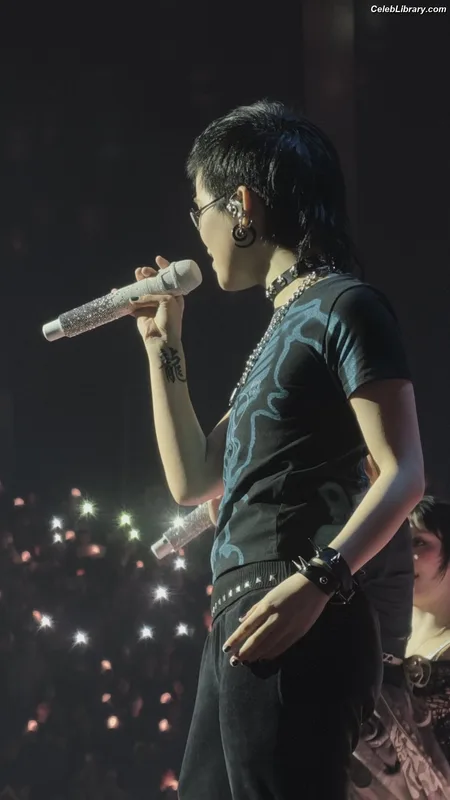XG (Kpop) photo 5 of 3042
