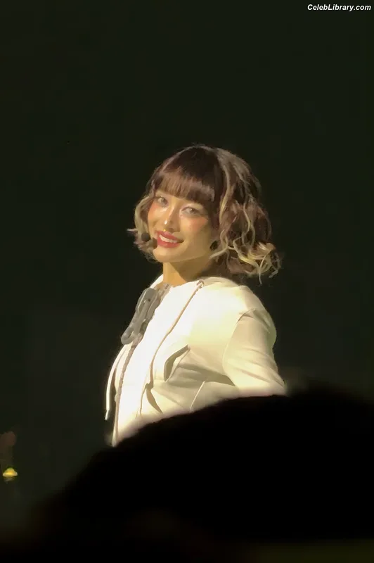 XG (Kpop) photo 8 of 3042