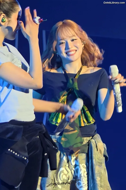 XG (Kpop) photo 24 of 3042