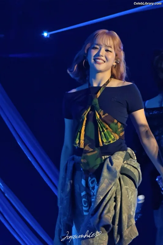 XG (Kpop) photo 6 of 3042
