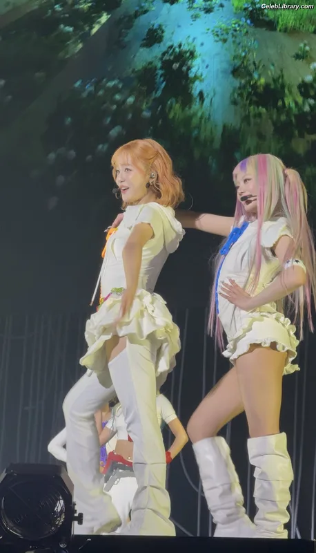 XG (Kpop) photo 9 of 3042