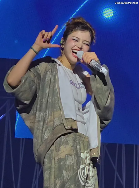 XG (Kpop) photo 18 of 3042