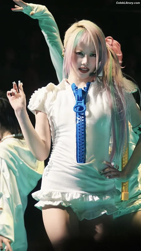 XG (Kpop) photo 11 of 3042