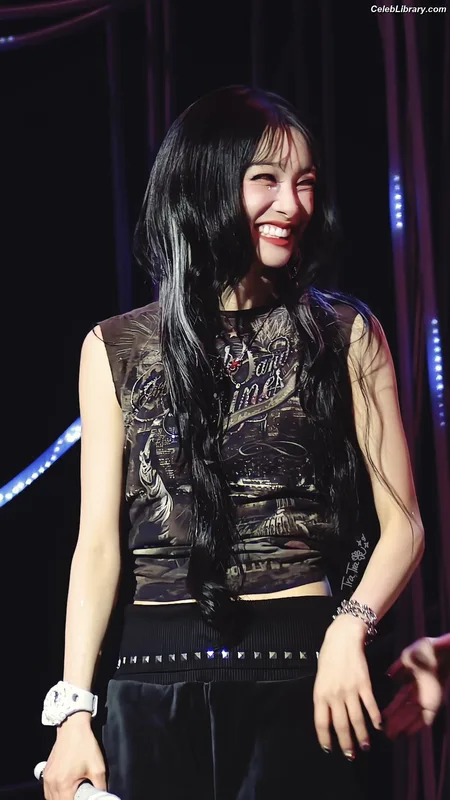 XG (Kpop) photo 22 of 3042