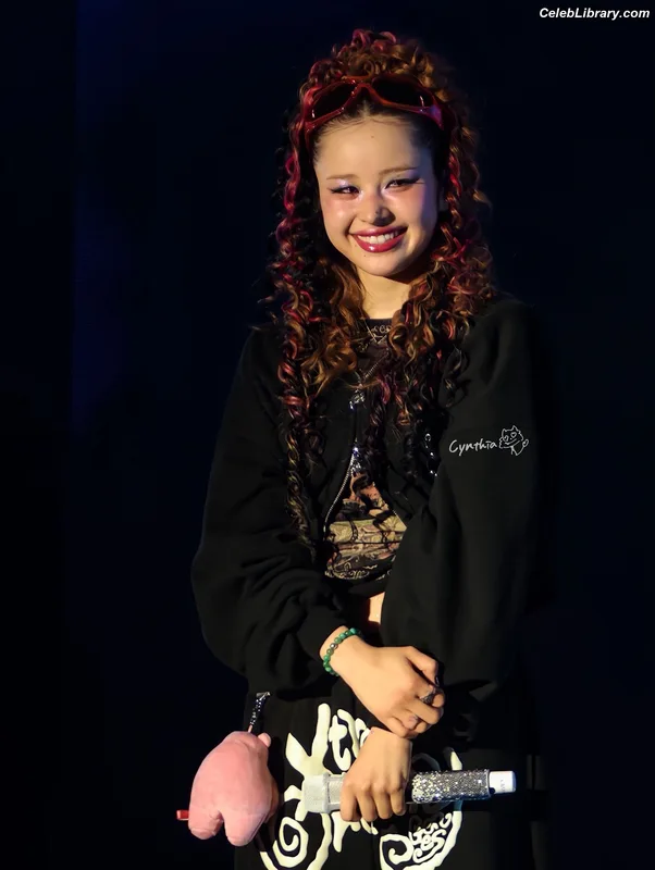 XG (Kpop) photo 13 of 3042