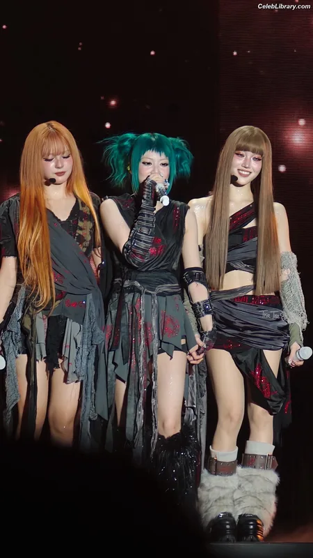 XG (Kpop) photo 18 of 3042