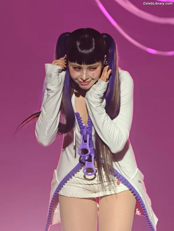 XG (Kpop) photo 23 of 3042