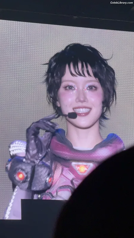 XG (Kpop) photo 3 of 3042