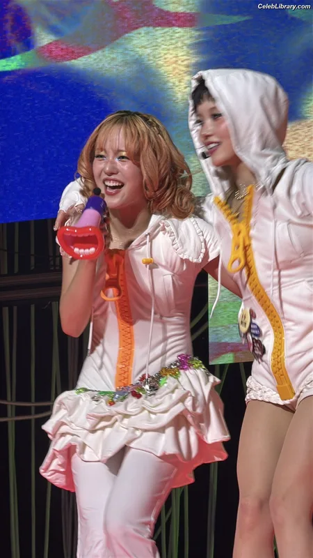 XG (Kpop) photo 19 of 3042