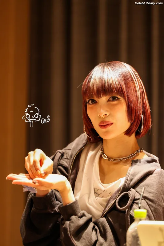 XG (Kpop) photo 11 of 3042