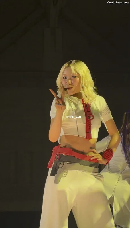 XG (Kpop) photo 15 of 3042