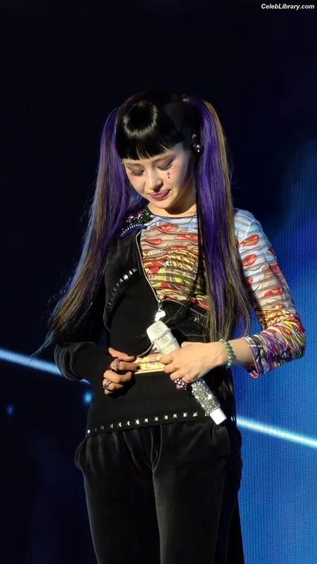 XG (Kpop) photo 19 of 3042