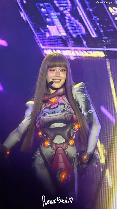 XG (Kpop) photo 1 of 3042