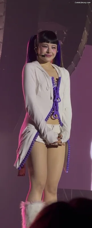 XG (Kpop) photo 9 of 3042