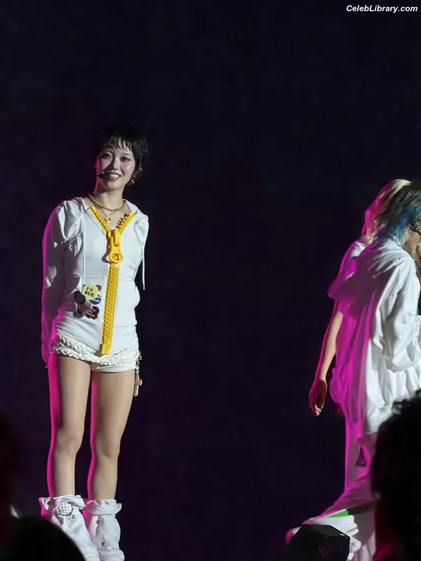 XG (Kpop) photo 11 of 3042