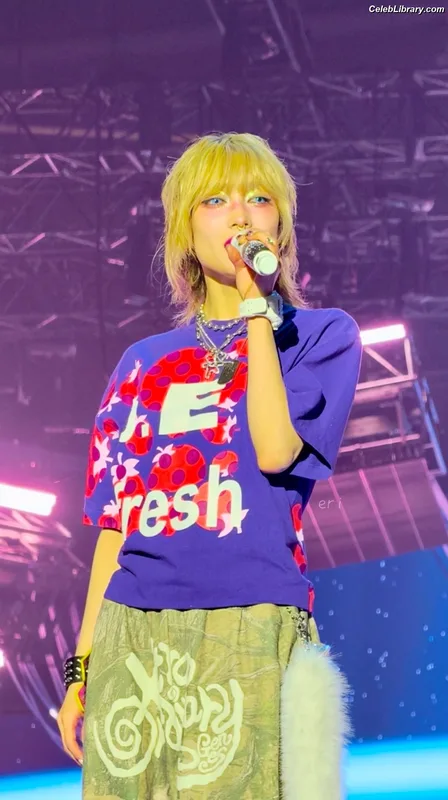 XG (Kpop) photo 7 of 3042