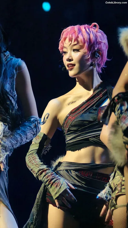 XG (Kpop) photo 18 of 3042