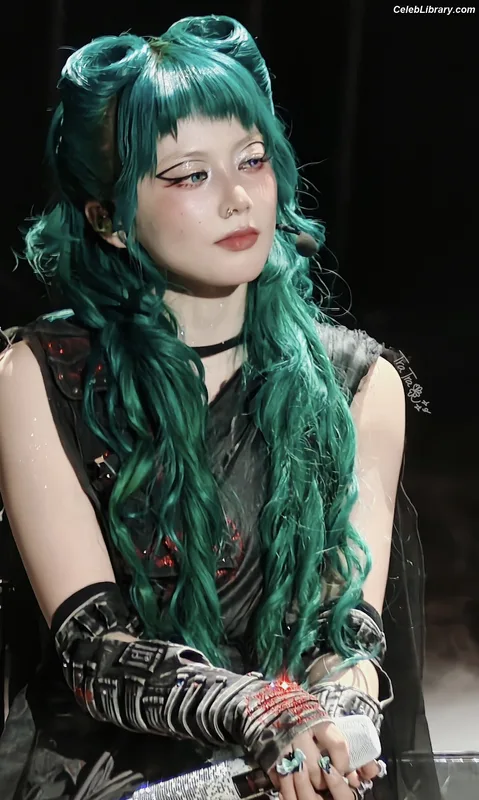 XG (Kpop) photo 6 of 3042