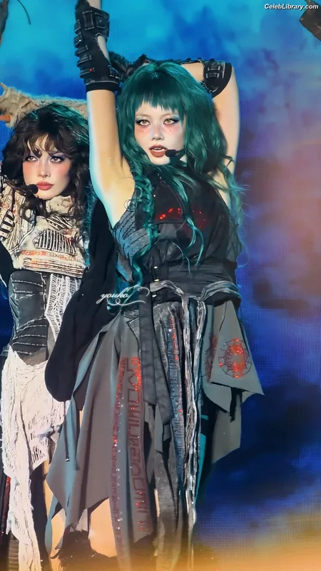 XG (Kpop) photo 11 of 3042