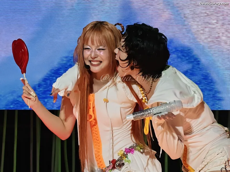 XG (Kpop) photo 23 of 3042