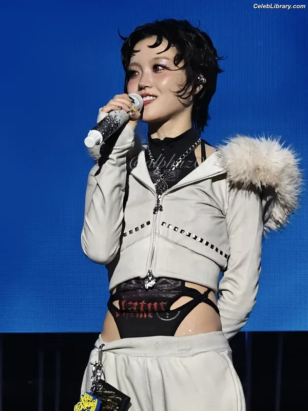 XG (Kpop) photo 19 of 3042