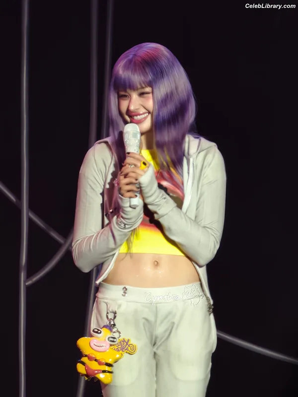 XG (Kpop) photo 17 of 3042