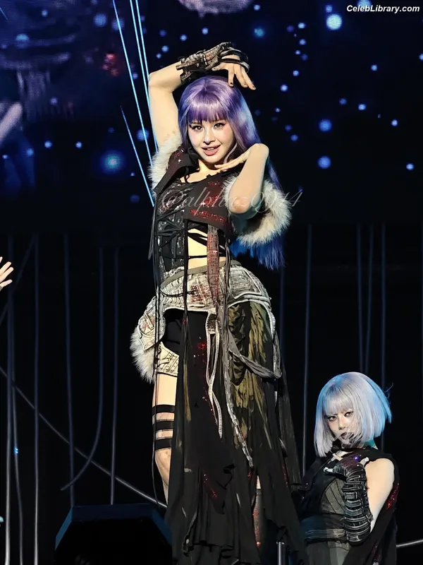 XG (Kpop) photo 24 of 3042