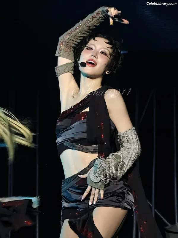 XG (Kpop) photo 3 of 3042