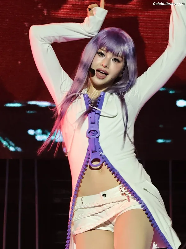 XG (Kpop) photo 20 of 3042