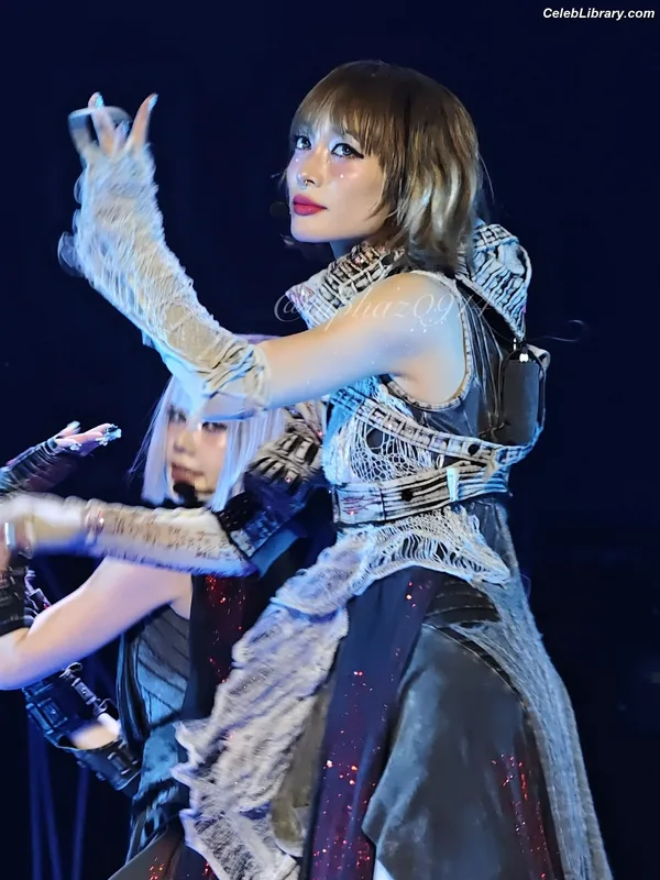 XG (Kpop) photo 9 of 3042