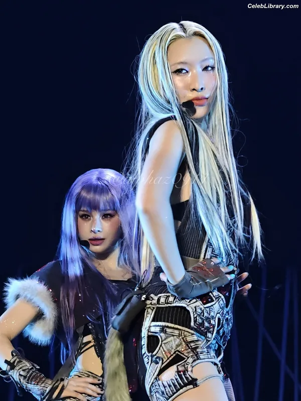 XG (Kpop) photo 10 of 3042