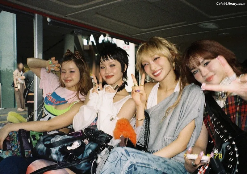 XG (Kpop) photo 18 of 3042