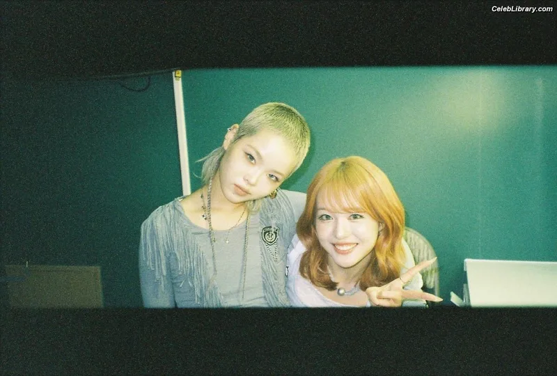 XG (Kpop) photo 3 of 3042